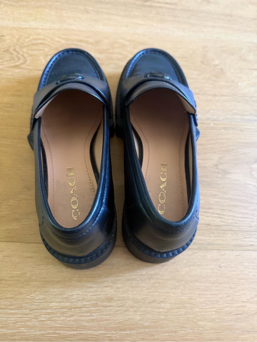 Coach Leah Loafers - Picture 2 of 4